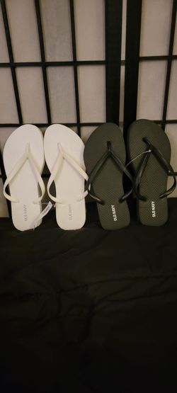 Old Navy Flip Flop Sandles