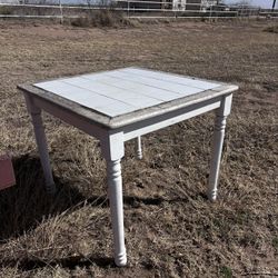 Free Table 
