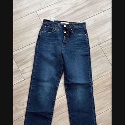 Levi’s Wedgie Jean 24x26