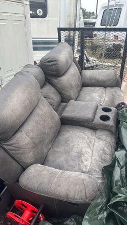 FREE COUCH