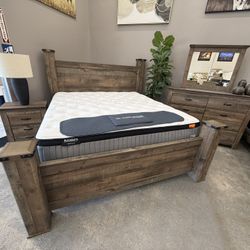 4 PC KING BEDROOM SET 