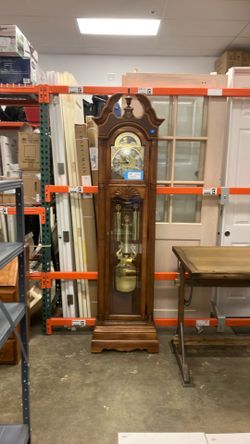 Grandfather clock - Howard Miller
