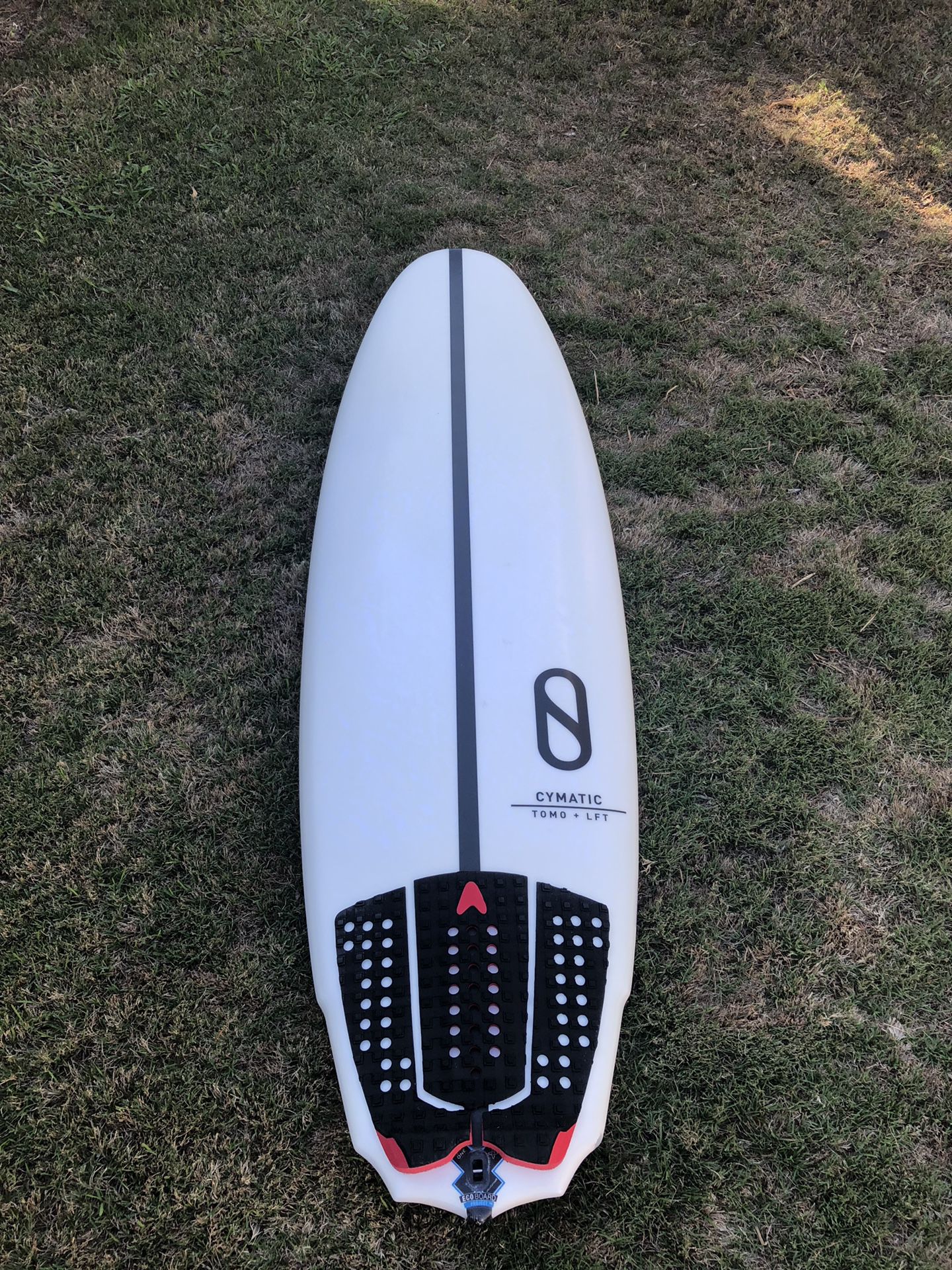 Slater designs cymatic surfboard