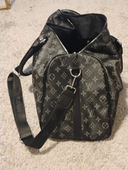 Louis Vuitton Travel Bag 
