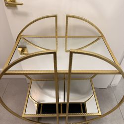 Mesa/Estante Dorado con Espejo