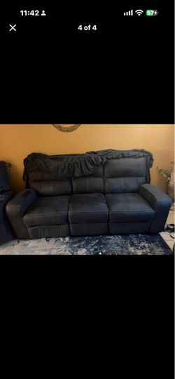 Recliner sofa set