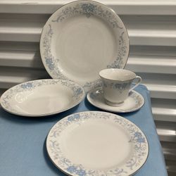 China Dish Set For Seven People