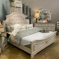 
🌇ASK DISCOUNT COUPOn×New Furnitures queen king full twin bed dresser mirror nightstand options <Realyn Chipped White Panel Bedroom Set 