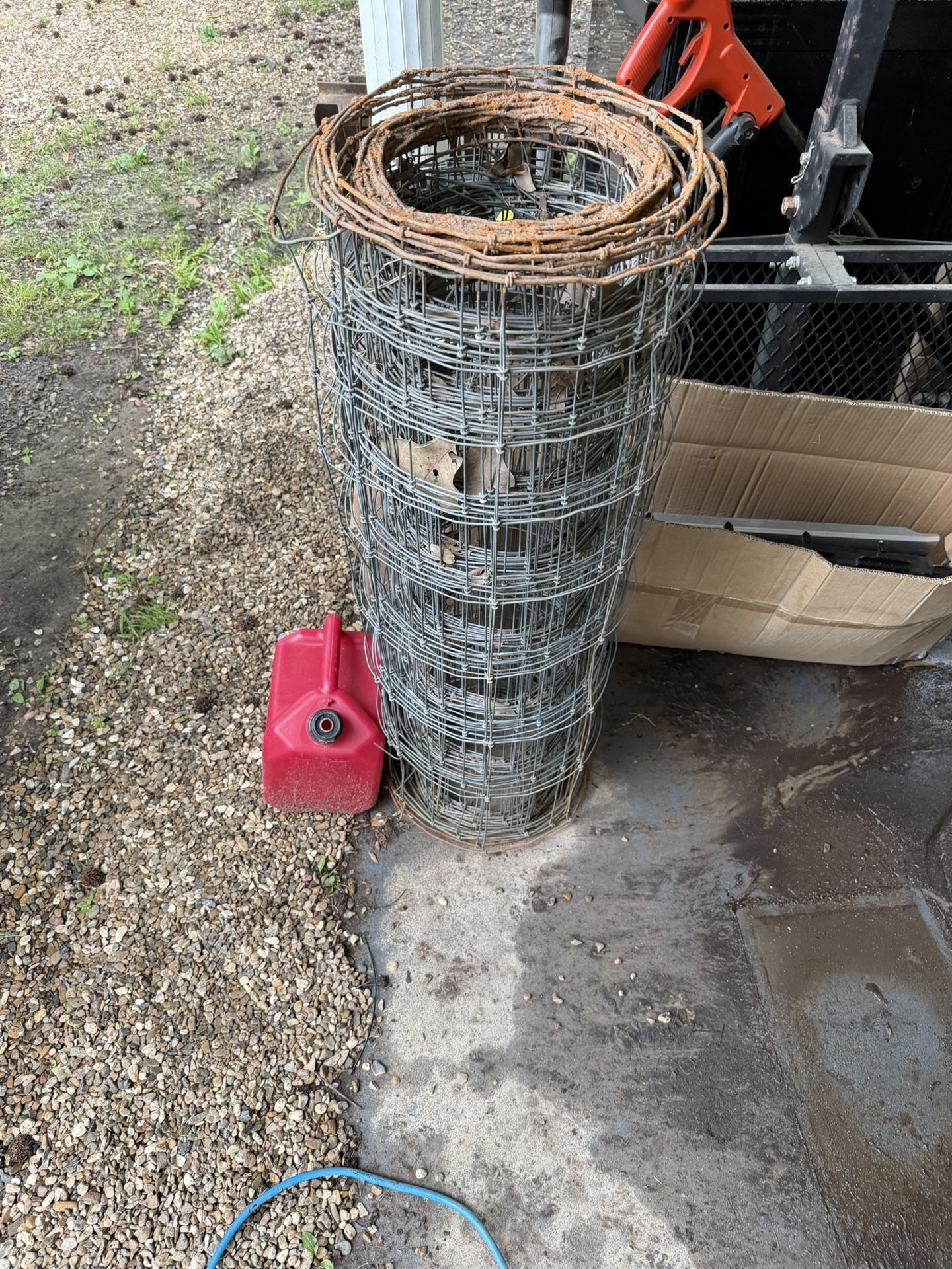 Welded Wire Fence Rolls – Multiple Rolls – Good for Farm/Garden