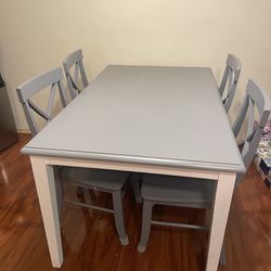 Dining Table And 4 Dining Chairs