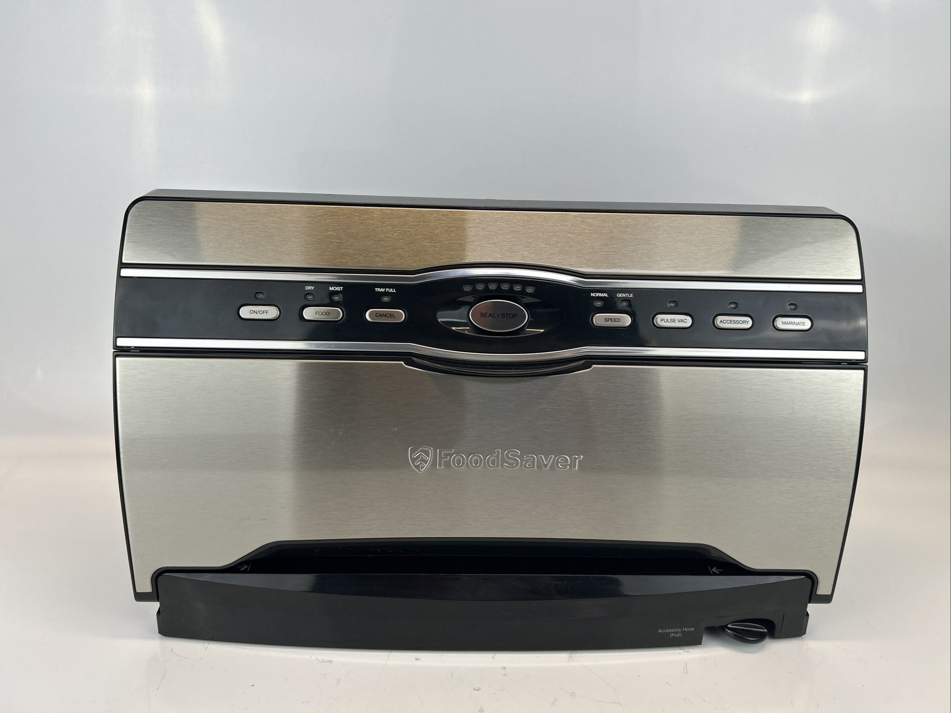 FoodSaver V3880 Vacuum Sealer System SmartSeal Stainless/Black – Works Great