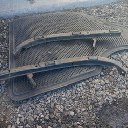 2001 Honda Odyssey Headlight Brakets (1)