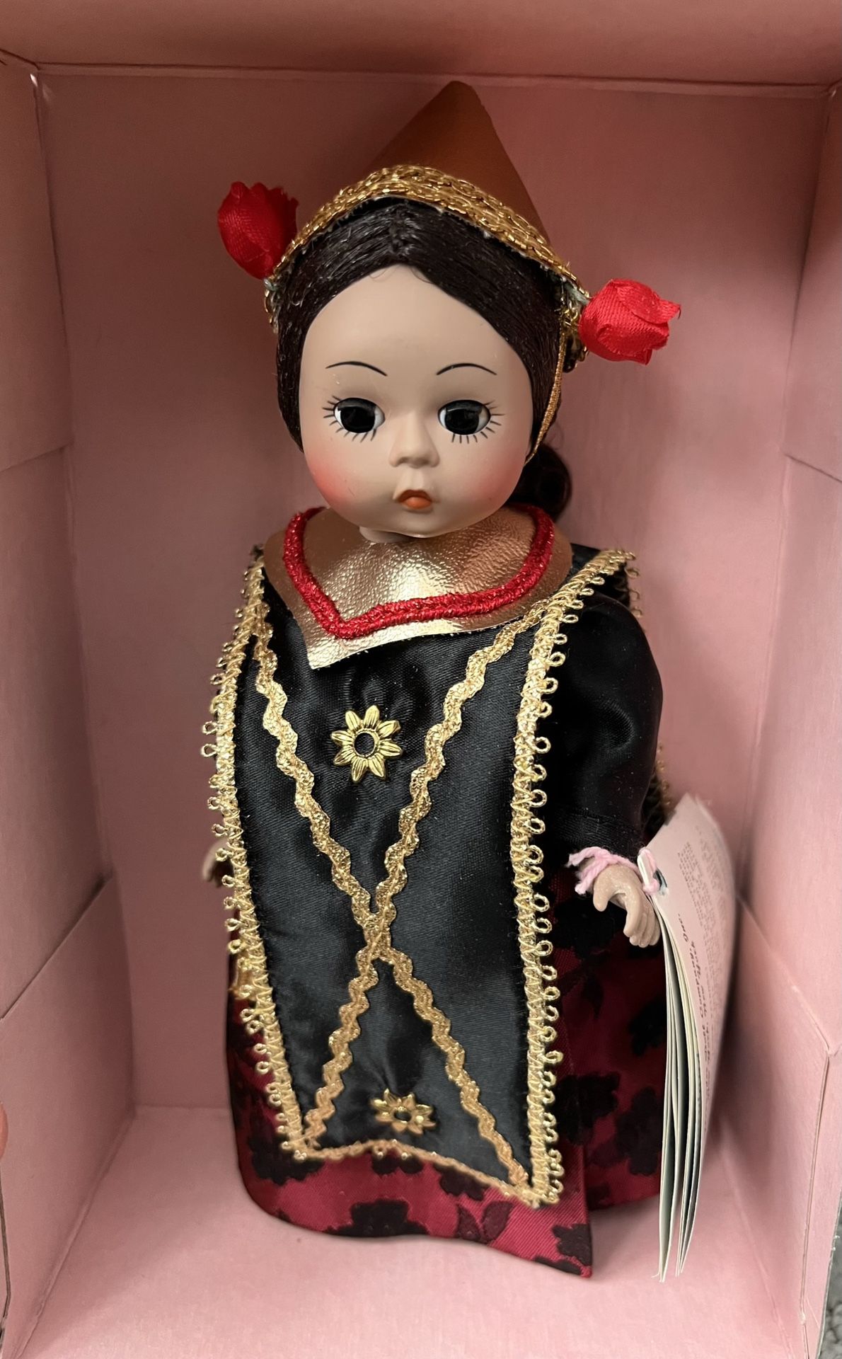 Madam Alexander Doll - Indonesia 579