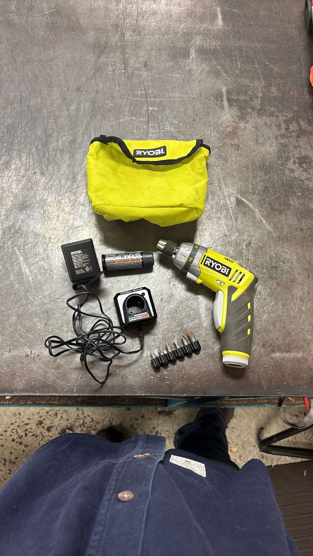 Ryobi 4V Lithium-Ion 1/4” Compact Screwdriver 