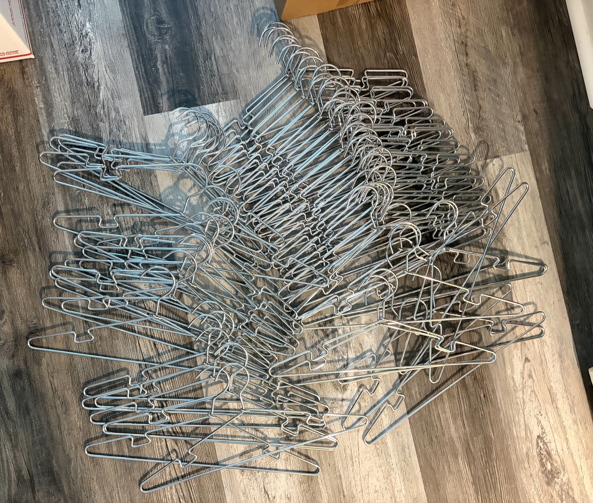 Metal Hangers 74 Pieces 