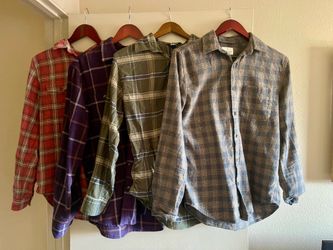 Lot of 4 Mens Flannel Shirts. S