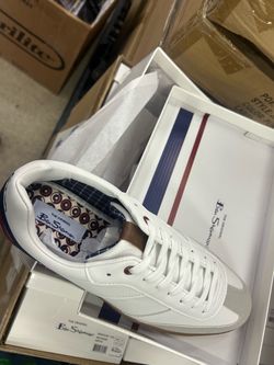 Ben Sherman’s tennis shoes