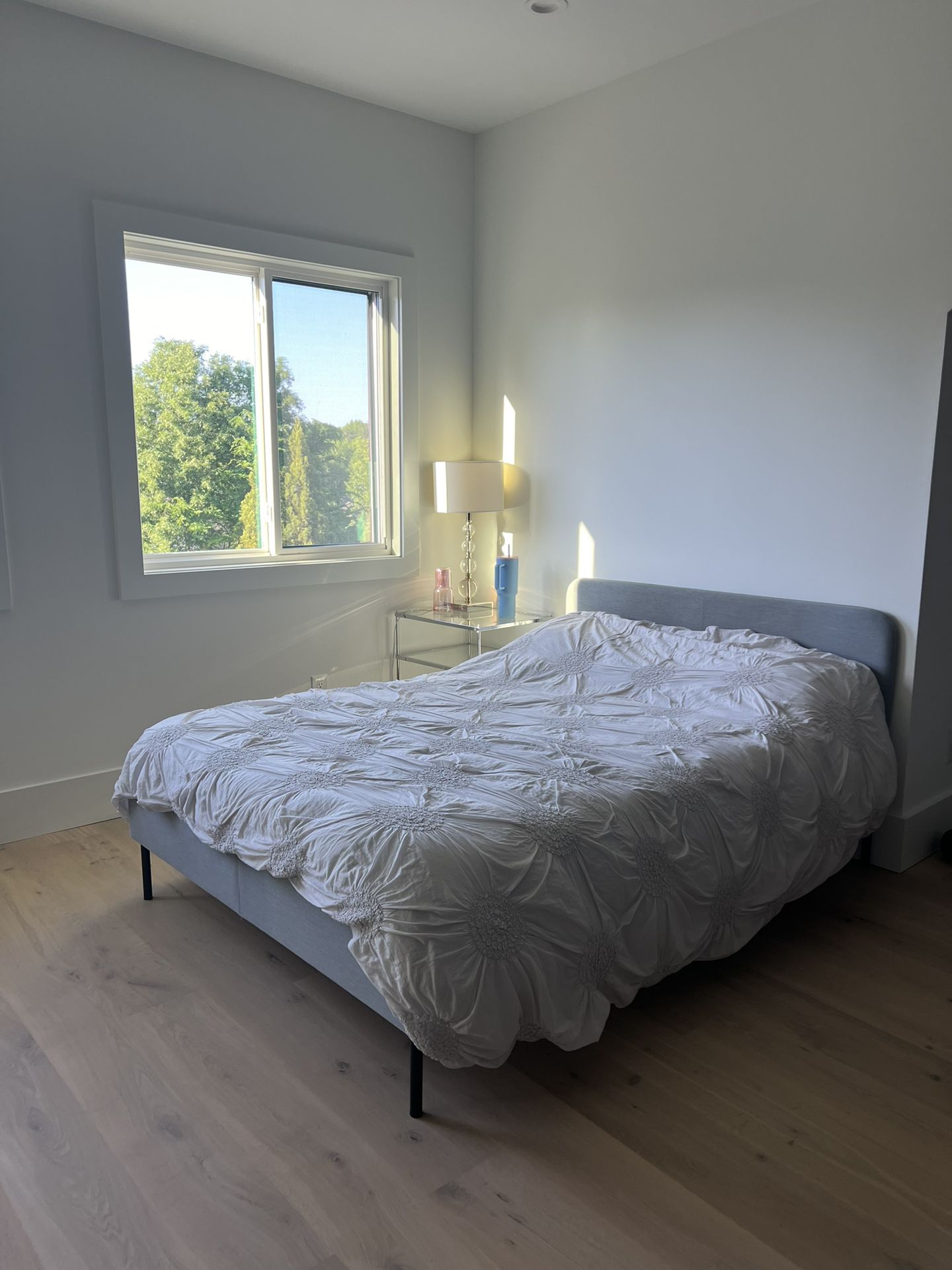 Ikea Full SLATTUM Upholstered bed frame Knisa light gray