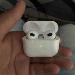 AirPod Gen 3 