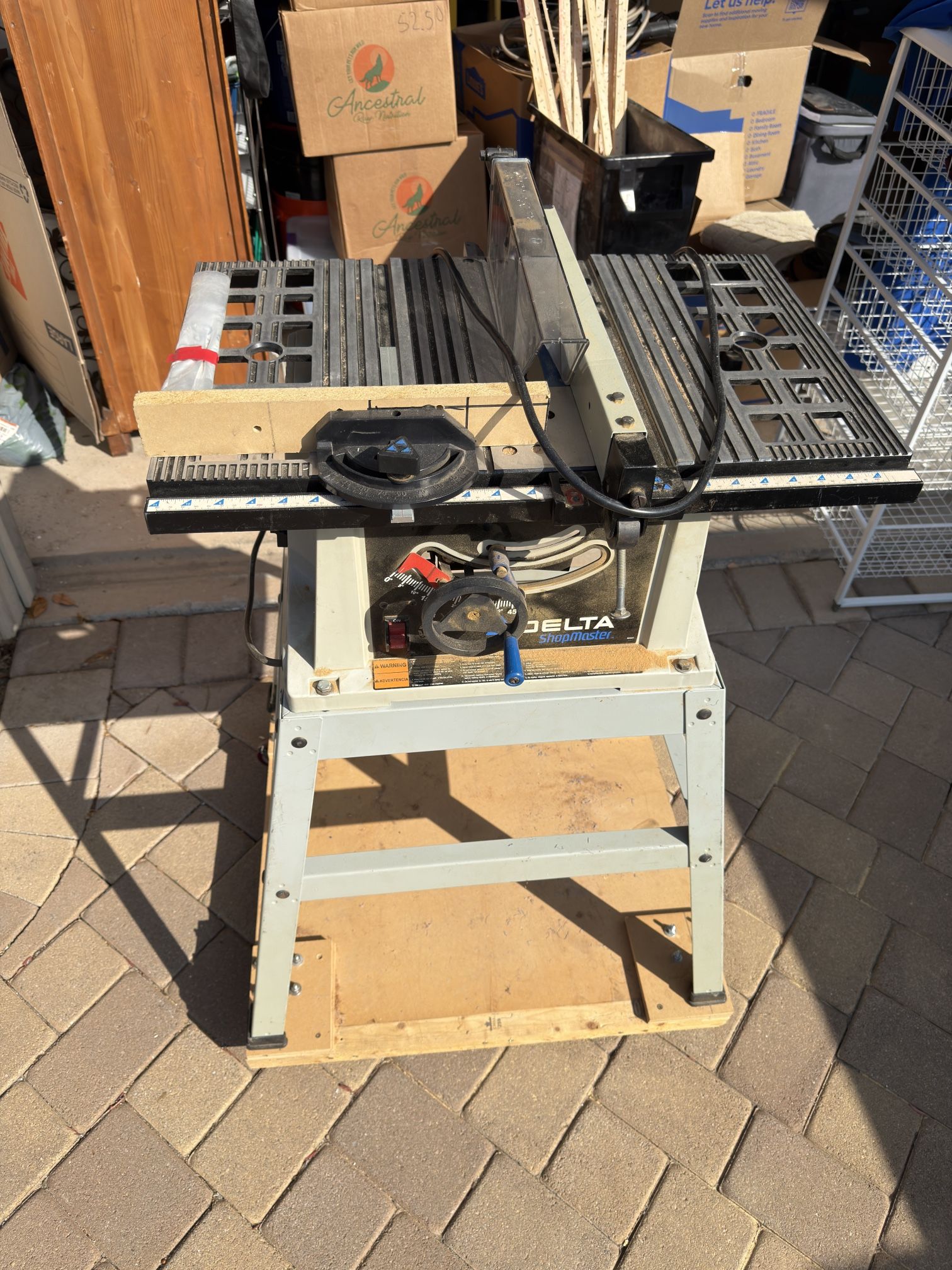 Table Saw Delta Shopmaster