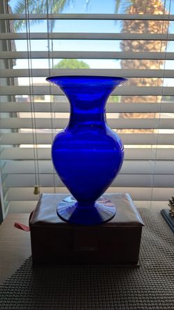 Stunning “COLBALT BLUE” Vase