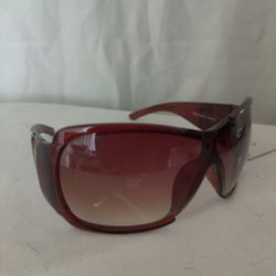 Fashion Sunglasses For Women Good Condition 