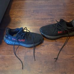 Yeezy Boost350 Size 9
