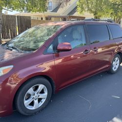 2011 Toyota SiennaLE Minivan 4D