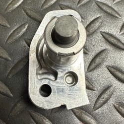 Genuine Mercedes Benz Engine Timing Chain Tensioner