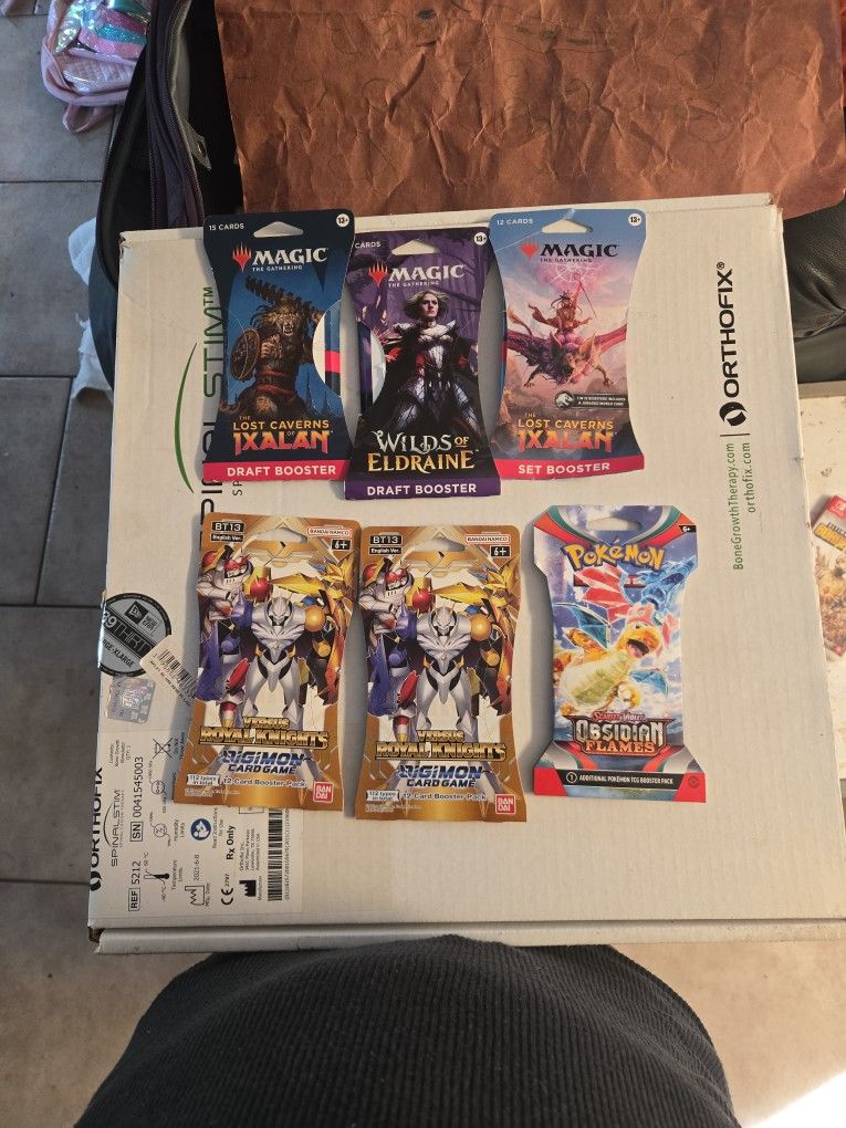 Trading Cards Packs