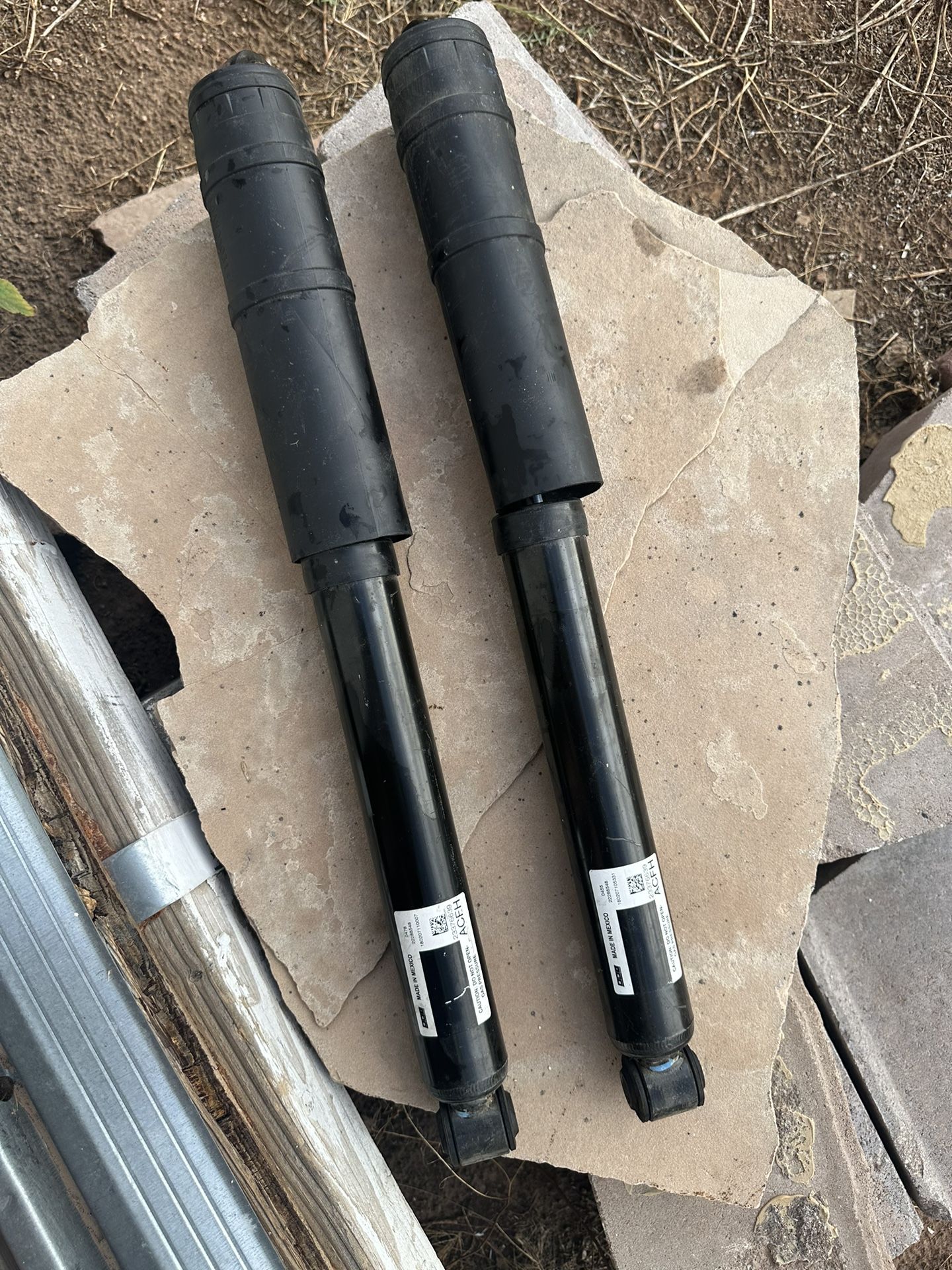 2017 Chevrolet Colorado Shocks