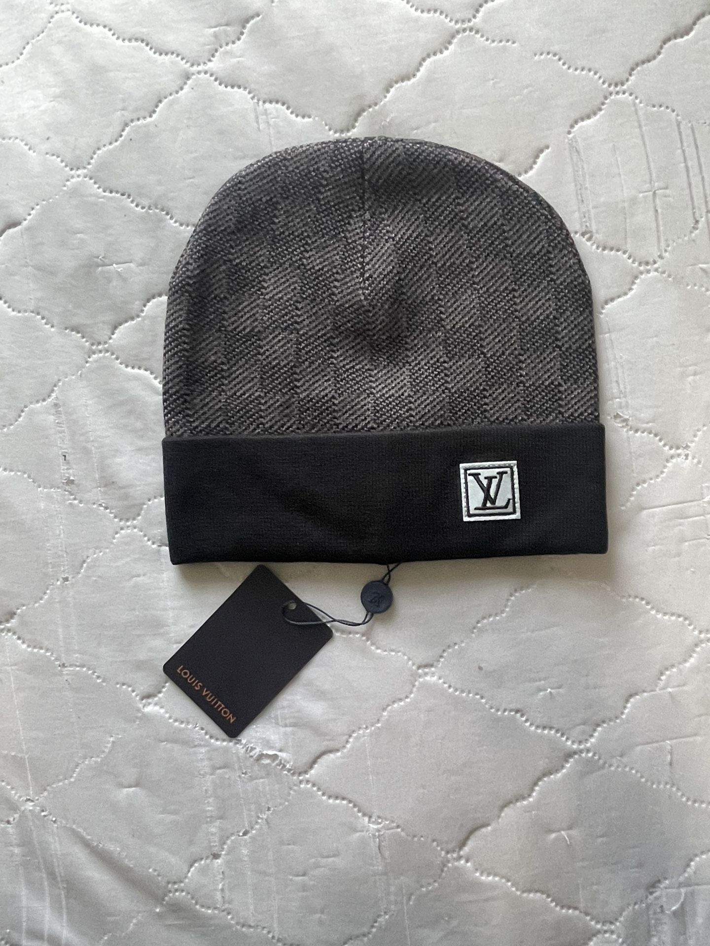 Louis Vuitton Light Grey Neo Petit Damier Beanie for Sale in Dallas, TX -  OfferUp