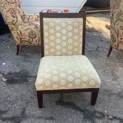 Armless Chair