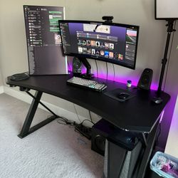 Dual Curved Monitor Bundle (Same Size) – Lenovo 100Hz + Samsung 75Hz – Includes 2 Monitor Arms