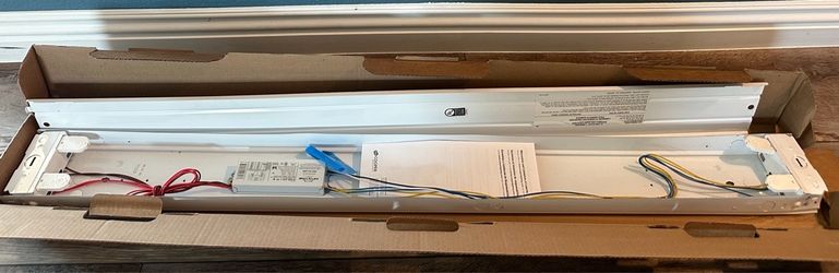 Metalux 4 Ft. 2-Light T12 Fluorescent Strip Light – $5