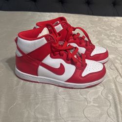 Nike Dunks Size 2.5y 