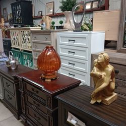 Dressers / Cajoneras