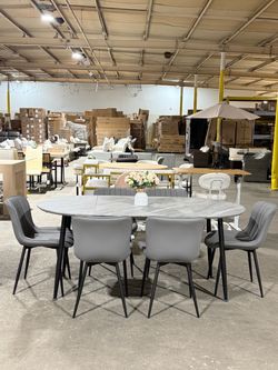 🔥Set of 7🔥Extendable round dining table (seats 4–6)—a modern oval table featuring an MDF tabletop and metal frame—adjustable from 40 to 70 inches; i