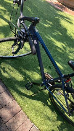 Schwinn 700c Hybrid Cruiser Bike BEAUTIFUL