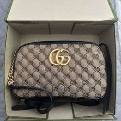Gucci GG Marmont Shoulder Bag 