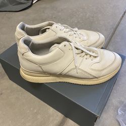 Everlane The trainer Sz11.5 Men’s- 2 Pairs (all White And All Gray) Free