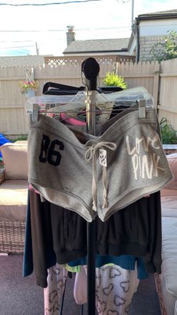 Victoria secret pink medium