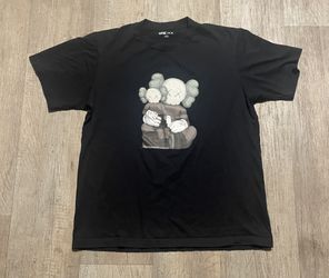 KAWS Uniqlo UT Companion Hug Graphic Tee Black Size Large