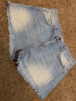 Women shorts