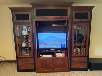 Ethan Allen TV Entertainment center (Center unit only)