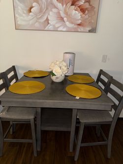 Gray Dinning Room Table