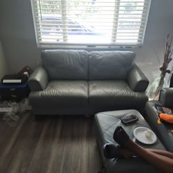 Free Three Piece Couch
