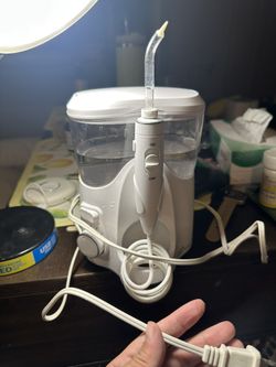 Corded Electric Water Flosser / Oral Irrigator