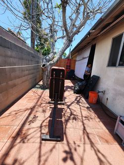 Bench press chair
