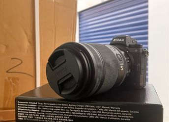 Nikon Nikkor Z MC 105mm f/2.8 VR S Macro Lens (Nikon Z)